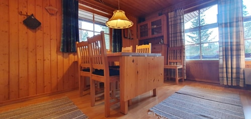 Sauna | Wi-Fi | Terrace | Wood stove | Cable TV 6 Stugor & Boende