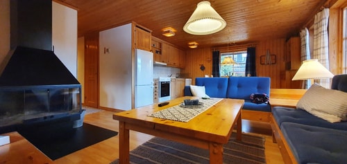Sauna | Wi-Fi | Terrace | Wood stove | Cable TV 4 Stugor & Boende