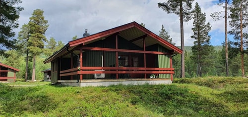 Sauna | Wi-Fi | Terrace | Wood stove | Cable TV 12 Stugor & Boende