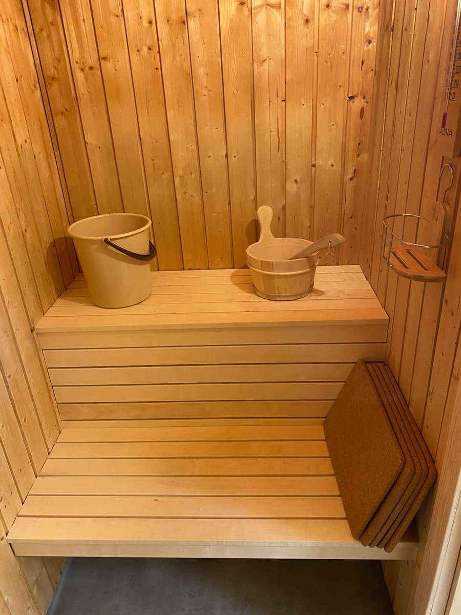Sauna | Wi-Fi | Terrace | Wood stove | Cable TV 6 Stugor & Boende
