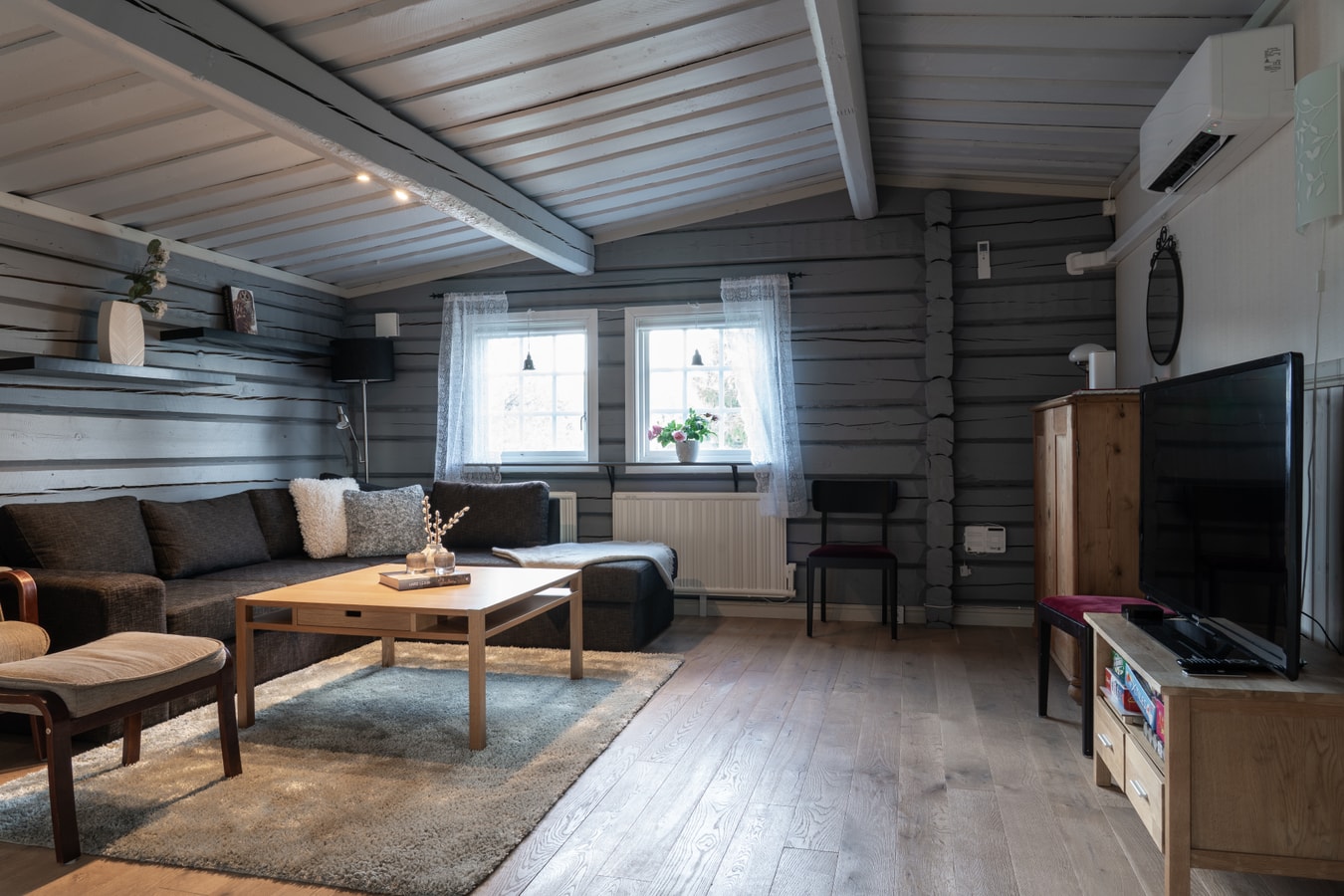 Sauna | Hot Tub | WiFi | Terrace | Pet Friendly 11 Lofsdalen Home