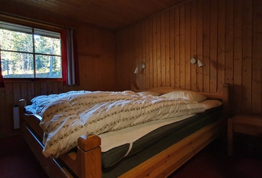 Sauna | Wi-Fi | Terrace | Wood stove | Cable TV 9 Stugor & Boende