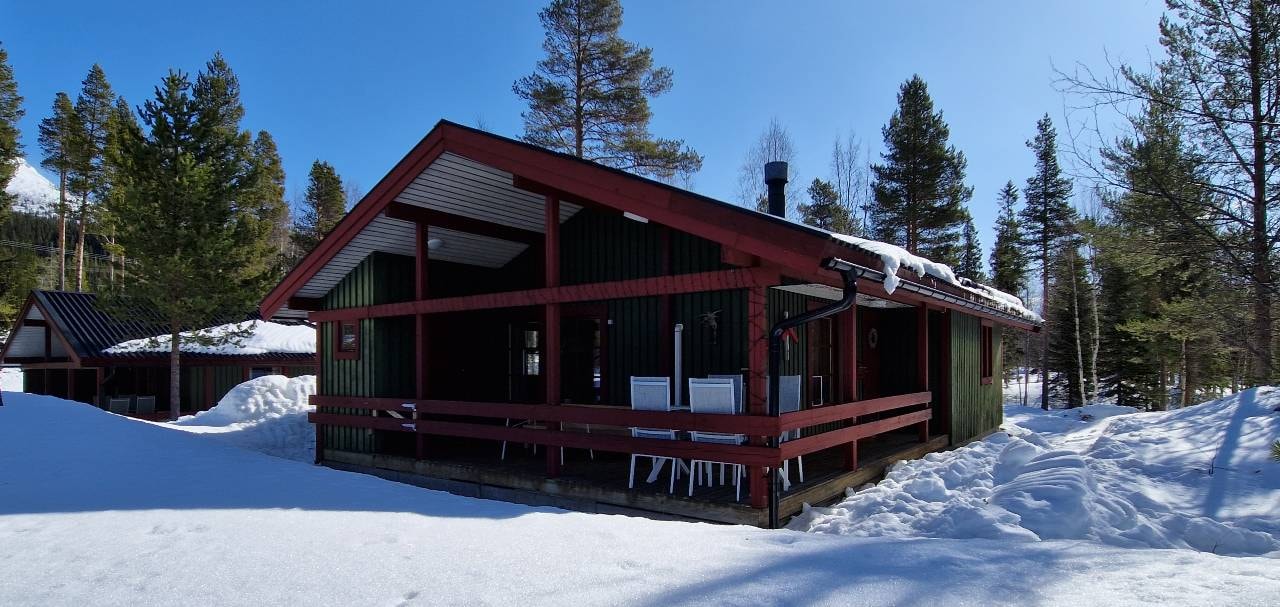 Sauna | Wi-Fi | Terrace | Wood stove | Cable TV 14 Stugor & Boende