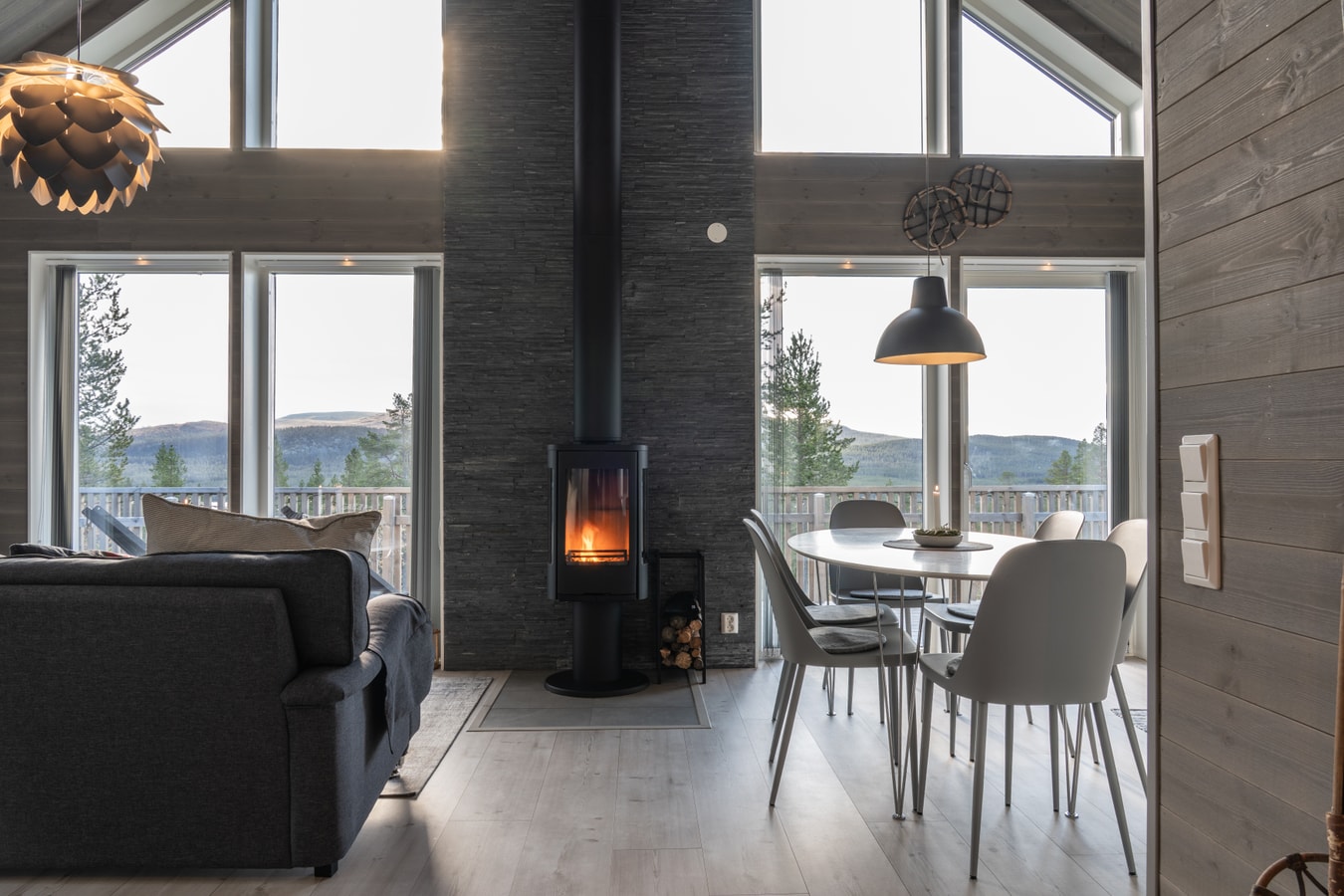 Bastu | Braskamin | WiFi | Grillplats 4 Lofsdalen Home