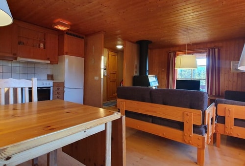 Sauna | Wi-Fi | Terrace | Wood stove | Cable TV 5 Stugor & Boende