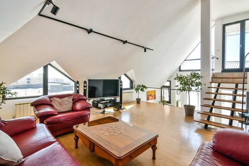 Skyline Grand Penthous free park