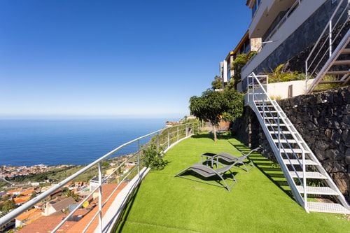 Sunset Horizon Spa Retreat by Eden Rentals Villas 91 EdenRentals