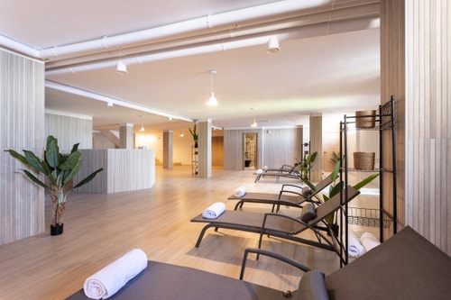 Sunset Horizon Spa Retreat by Eden Rentals Villas 16 EdenRentals