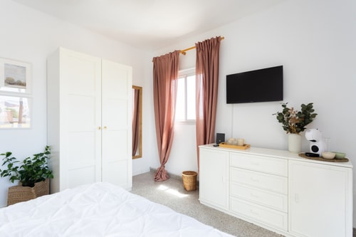 Eden Rentals 102 Surfy Stylish Bed&Coffee Balcony 6 EdenRentals