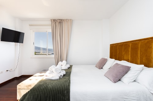 Sunset Horizon Spa Retreat by Eden Rentals Villas 52 EdenRentals