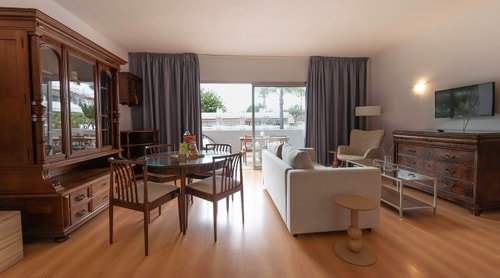 EDEN RENTALS Molino White Oasis 8 EdenRentals