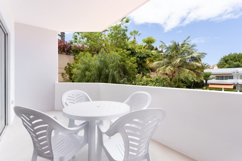 Eden Rentals Molino White Paradise 19 EdenRentals