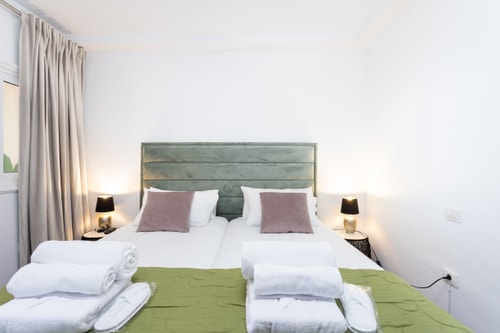 Sunset Horizon Spa Retreat by Eden Rentals Villas 61 EdenRentals