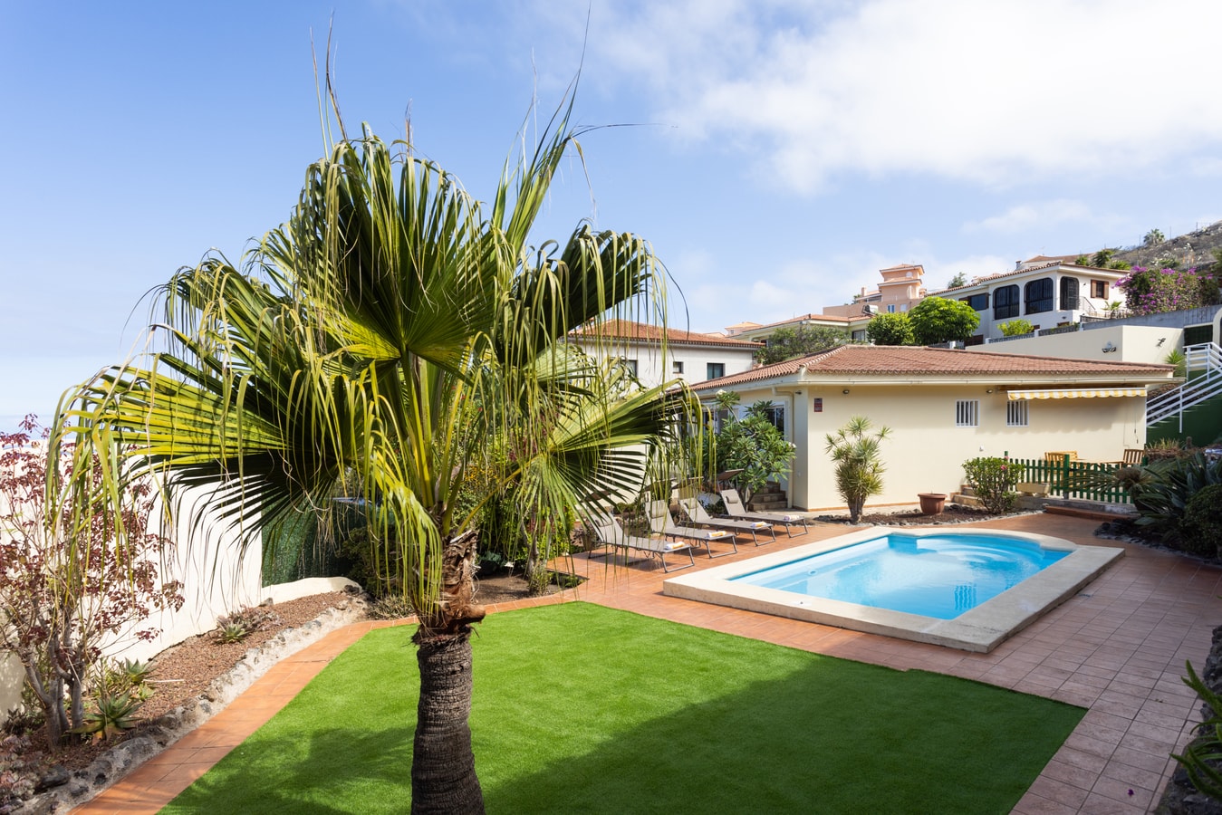 Sunset El Sauzal heated-pool, Eden Rentals Villas EdenRentals