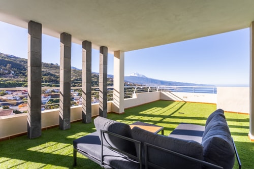 Sunset Horizon Spa Retreat by Eden Rentals Villas 8 EdenRentals