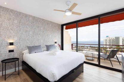 Eden Rentals Sunny Olympia seaviews EdenRentals