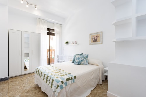 EDEN RENTALS Heart of the City 6 EdenRentals