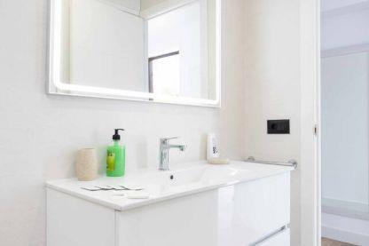 Eden Rentals Sunny Olympia seaviews 10 EdenRentals