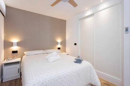 Eden Rentals Sunny Olympia seaviews 12 EdenRentals