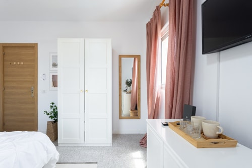 Eden Rentals 102 Surfy Stylish Bed&Coffee Balcony 4 EdenRentals