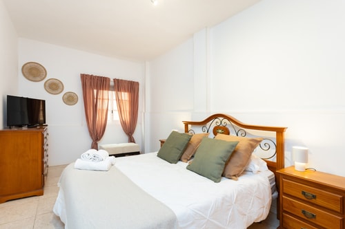 Eden Rentals Surfy Suites 4 EdenRentals