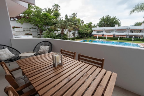 EDEN RENTALS Molino White Oasis 14 EdenRentals