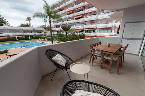 EDEN RENTALS Molino White Oasis 13 EdenRentals