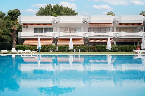 EDEN RENTALS Molino White Oasis