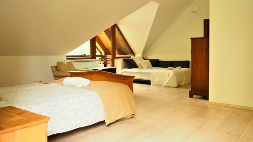 Obora - Pokój nr 10. - Poganty