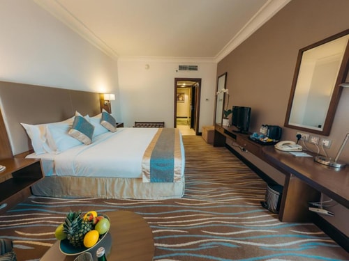 Deluxe Room Near Capital Park Abu Dhabi Discovery Booking LLC