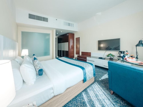 Superior King Room Near Abu Dhabi Mall Discovery Booking LLC