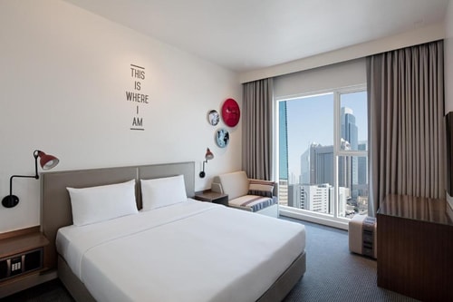 Standard Room Near World Trade Centre MetroStation Discovery Booking LLC