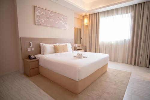 Two Bedroom Apartment Near Port Saeed Plaza Discovery Booking LLC