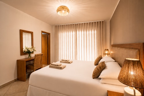 Simply Salema: Casa das Estevas, Beach Villa 42 Simply Salema