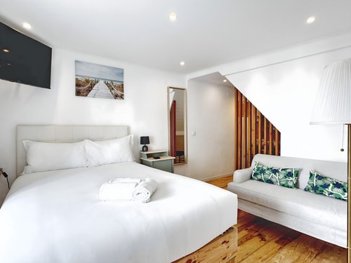 Alfacinha Studio by Homeful Homes