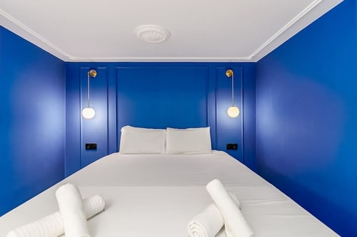 Olarias Blue 1 BR Apt w/ work space very central