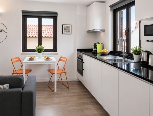 Kardal Studio 2 Bright & Central | Homeful Homes