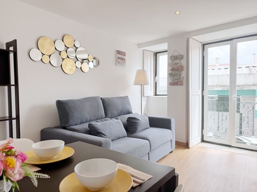 Basilio Studio near Flea Market by Homeful Homes