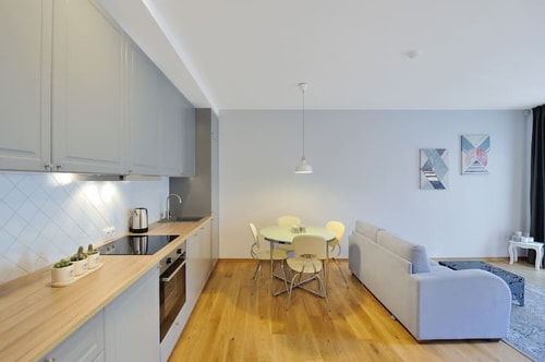 Cosy 1 BD Old Town Apartment by Domvia