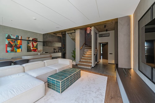 Design 2 BD Apartment with Hot Tube by Domvia