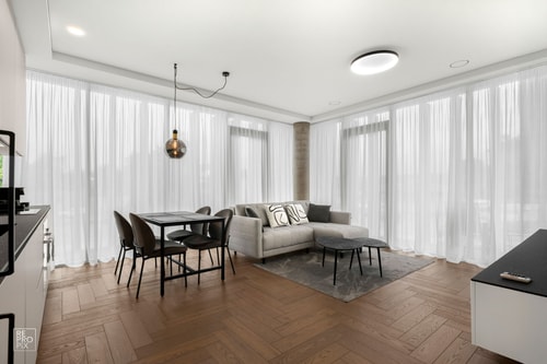 Comfortable 2 BD Apartment by Domvia