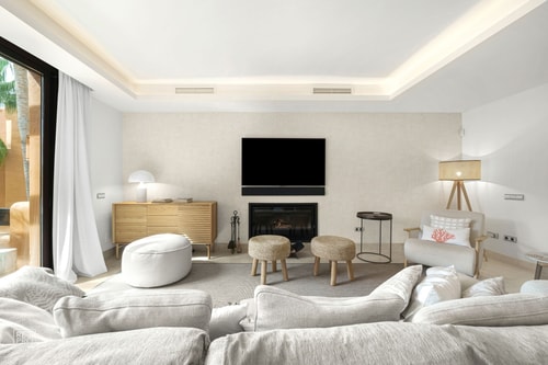 Luxury 4BD Penthouse & Private pool