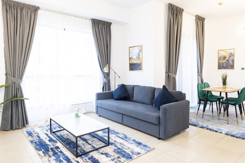 1BR apartment in JBR next to the BEACH, Pool, Gym