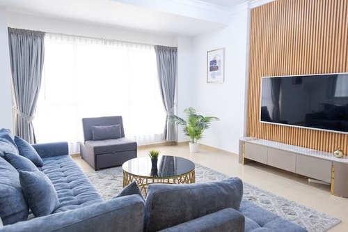 4BR apartment on JBR with Balcony