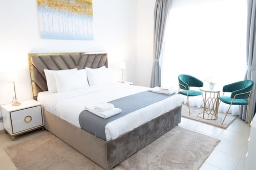 2BR in JBR, Top furnished, close to BEACH