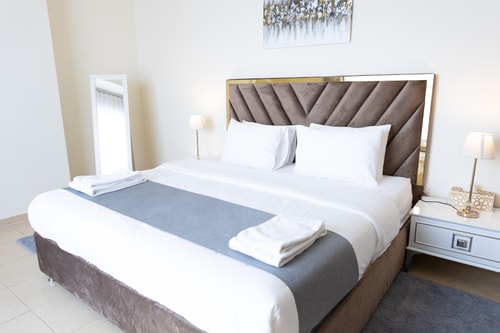 2BR apartment on JBR, 2 min Beach by Happy Season