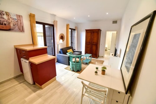 New! City Centre Apartment near Guadalquivir