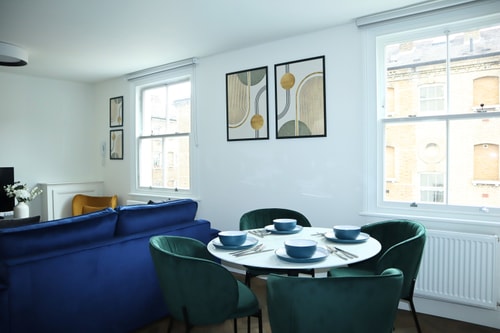 BnBNook - Stylish 1BR Near Barbican Centre