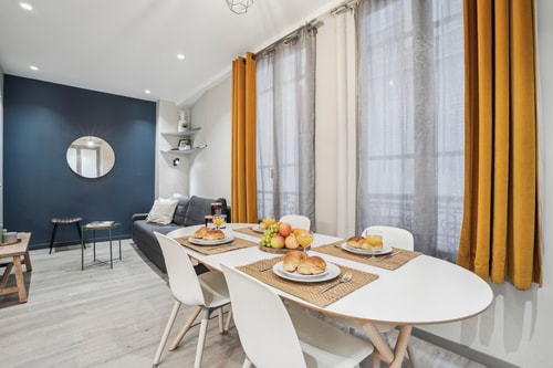 BnBNook - Stay in Paris’ Heart – Eiffel Tower