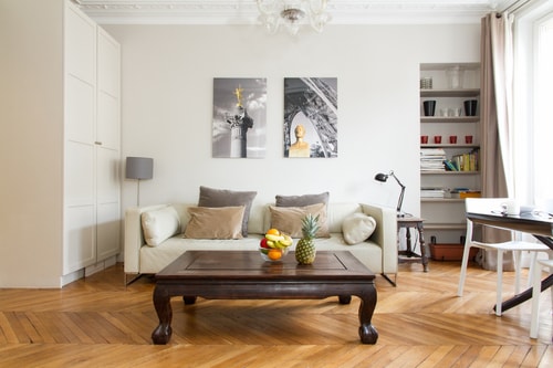 BnBNook - Chic 2BR Apartment in Vibrant Le Marais